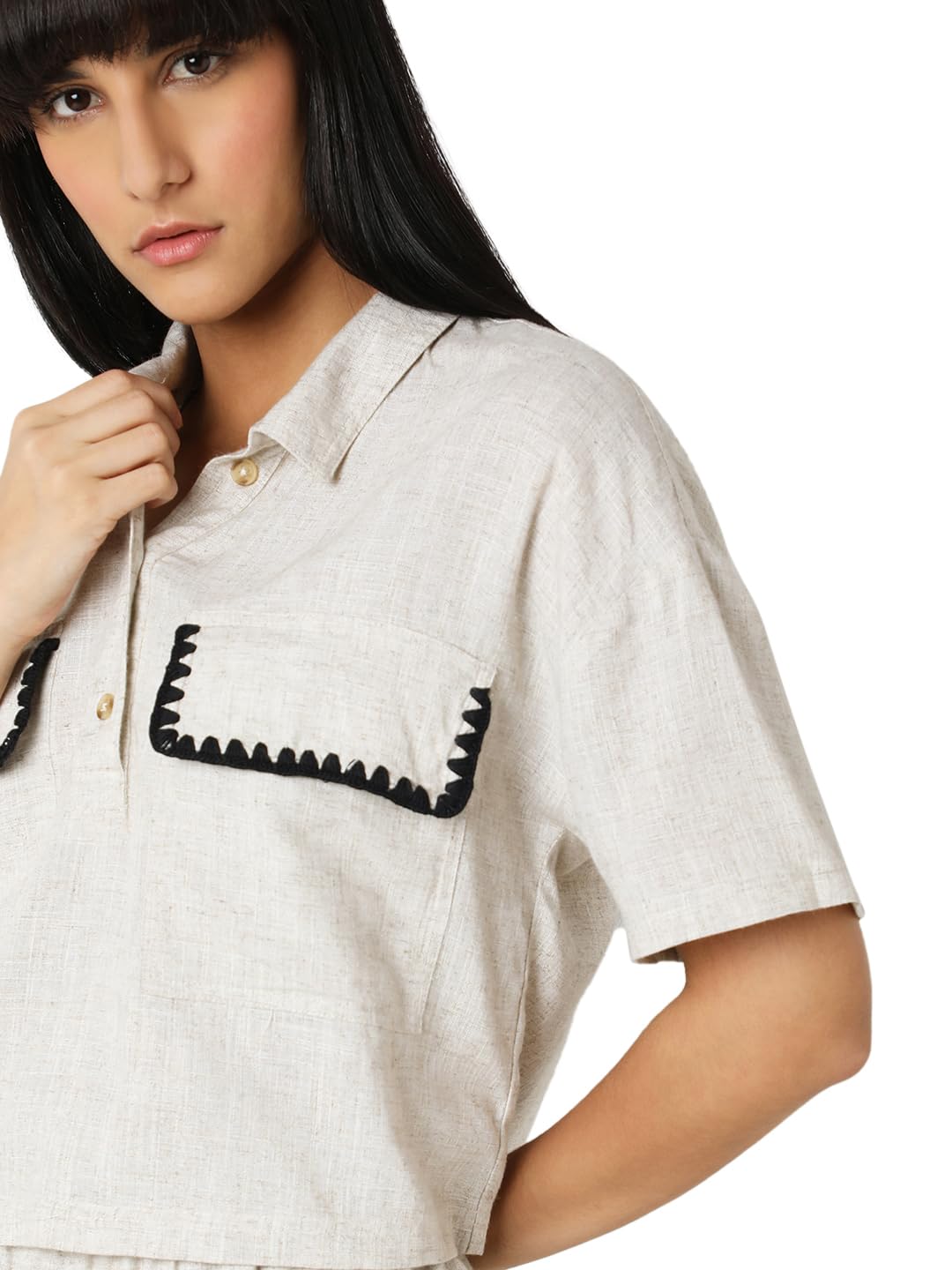 Women's Solid Regular Fit Shirt - Image 6