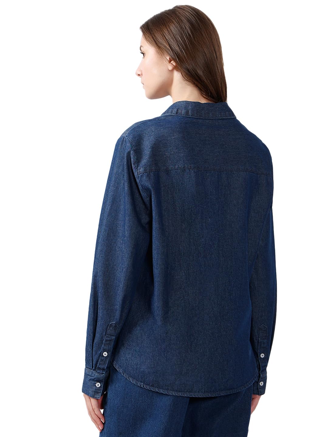 VERO Moda Women's Solid Regular Fit Shirt - Image 4