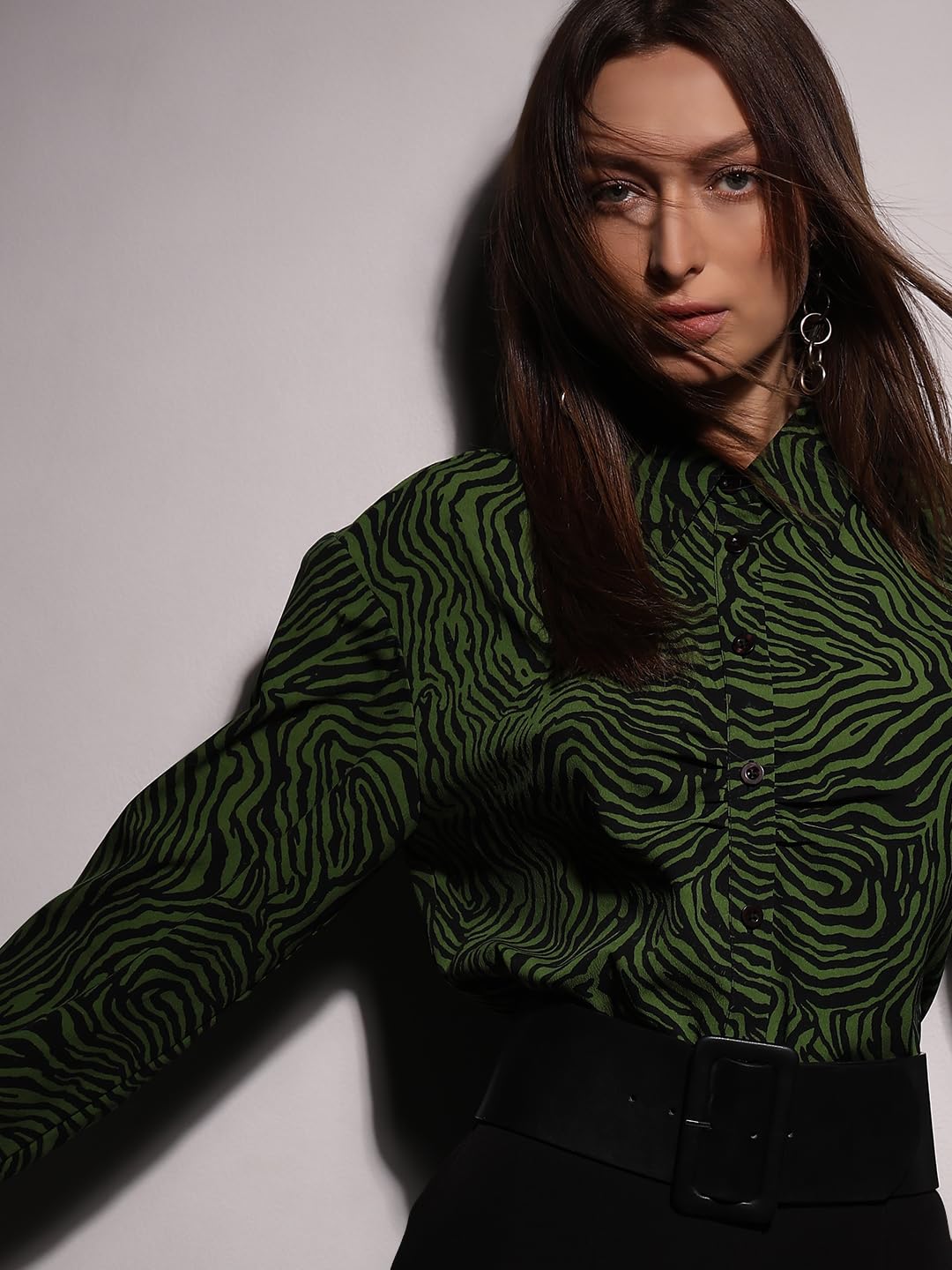 Animal Opaque Printed Spread Collar Casual Shirt - Image 2